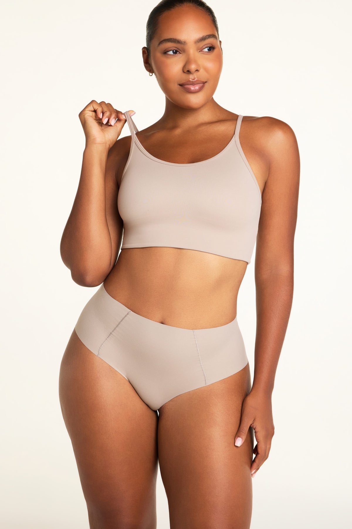 Invisible No Show Highwaist Brief - Mushroom
