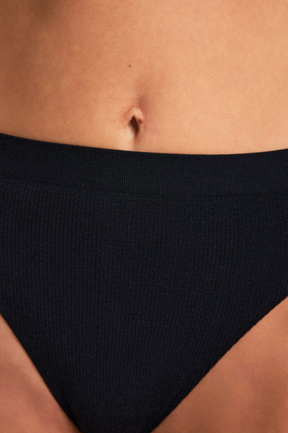 Knit Seamless French Cut Brief - Black