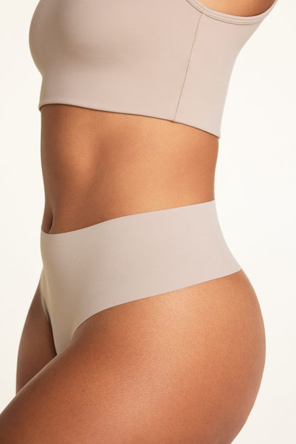 Invisible No Show Highwaist Thong - Mushroom