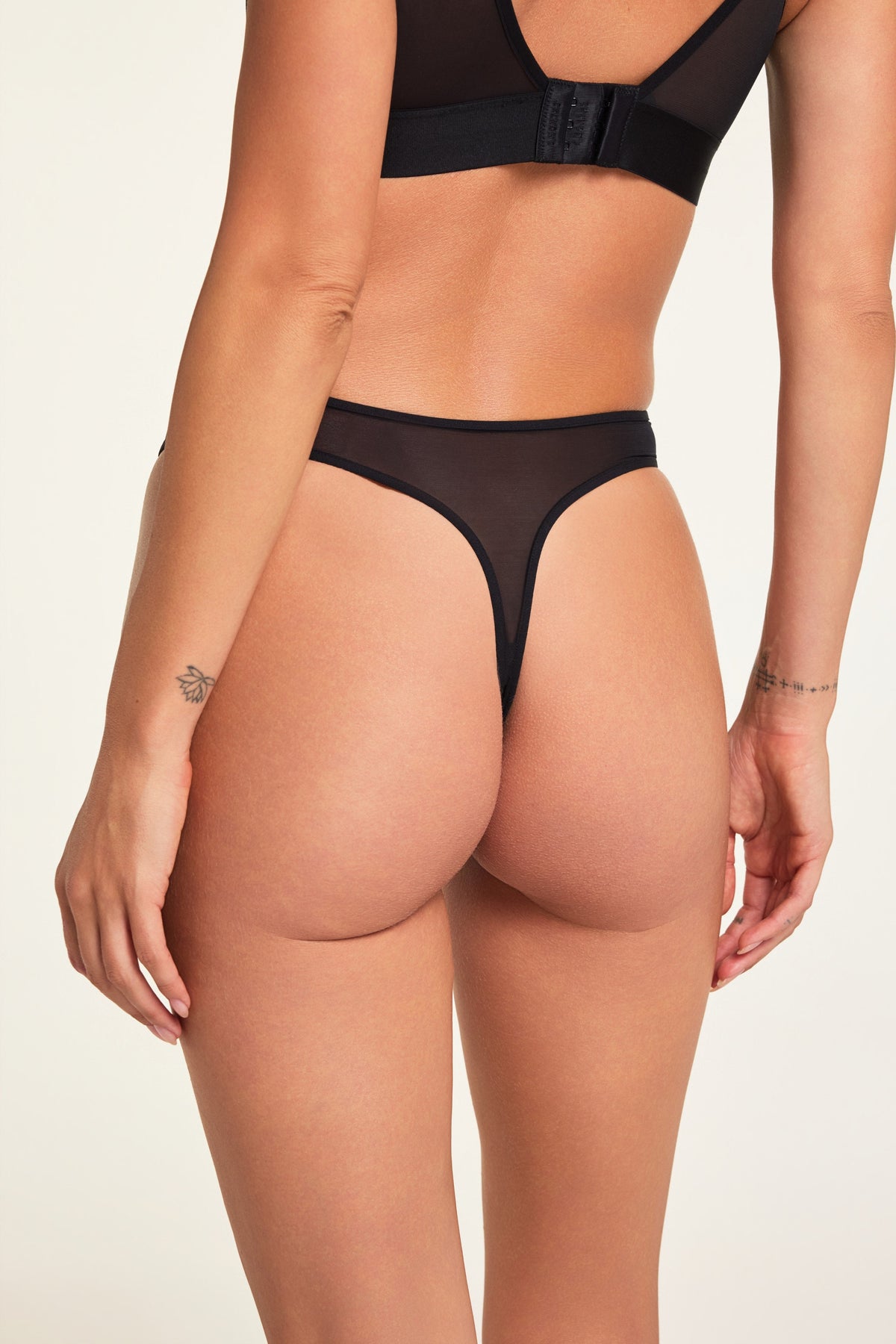 ComfortMesh™ Thong - Black