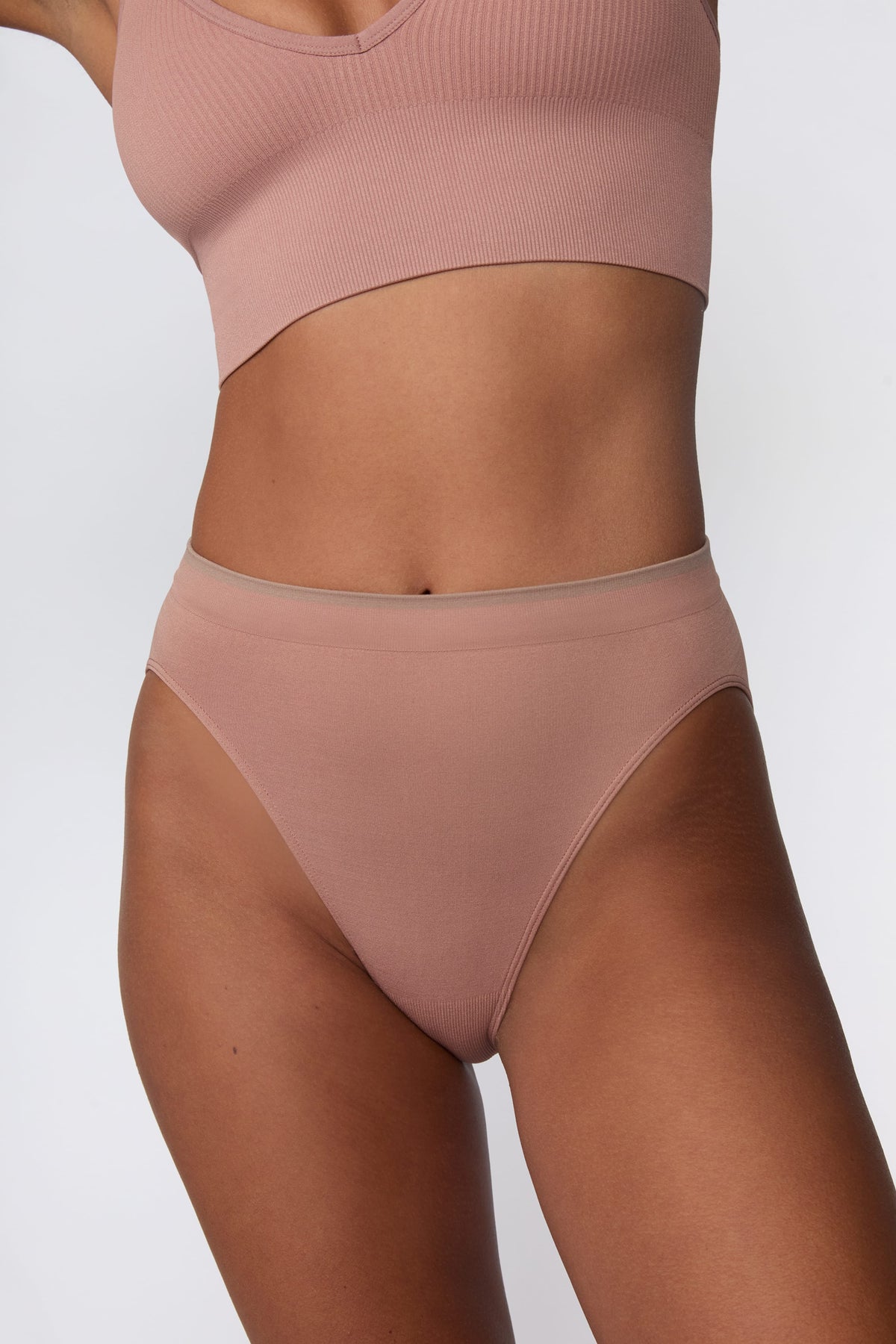 Seamless Brief - Plum