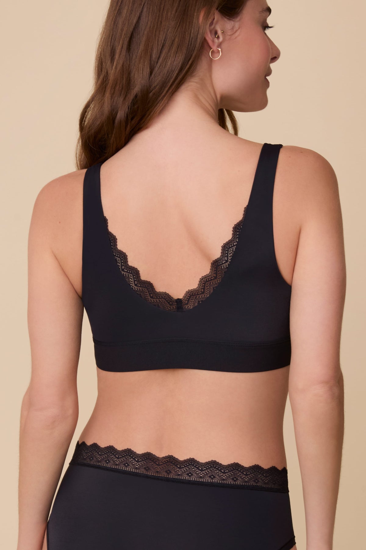 Bliss Lace Bralette - Black