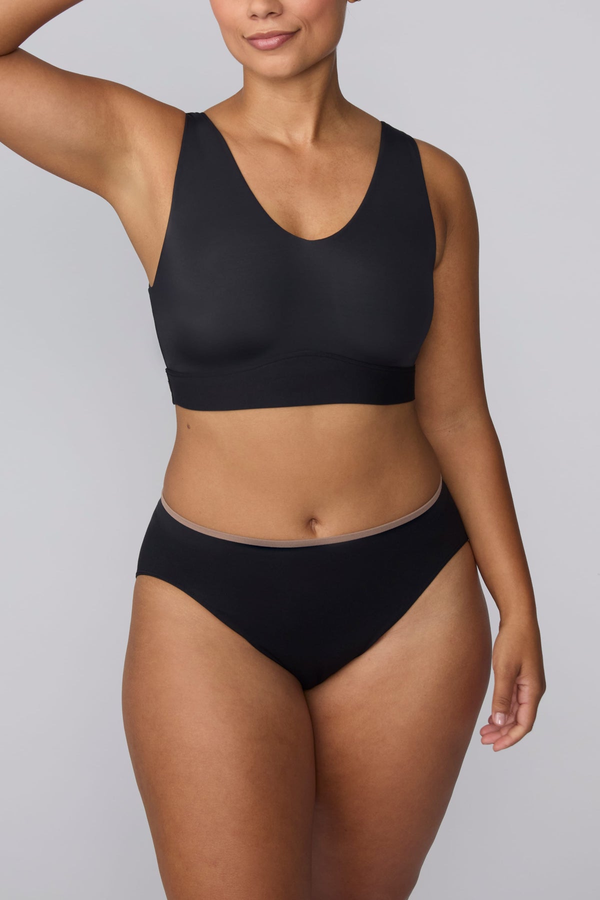 Seamless Brief - Black