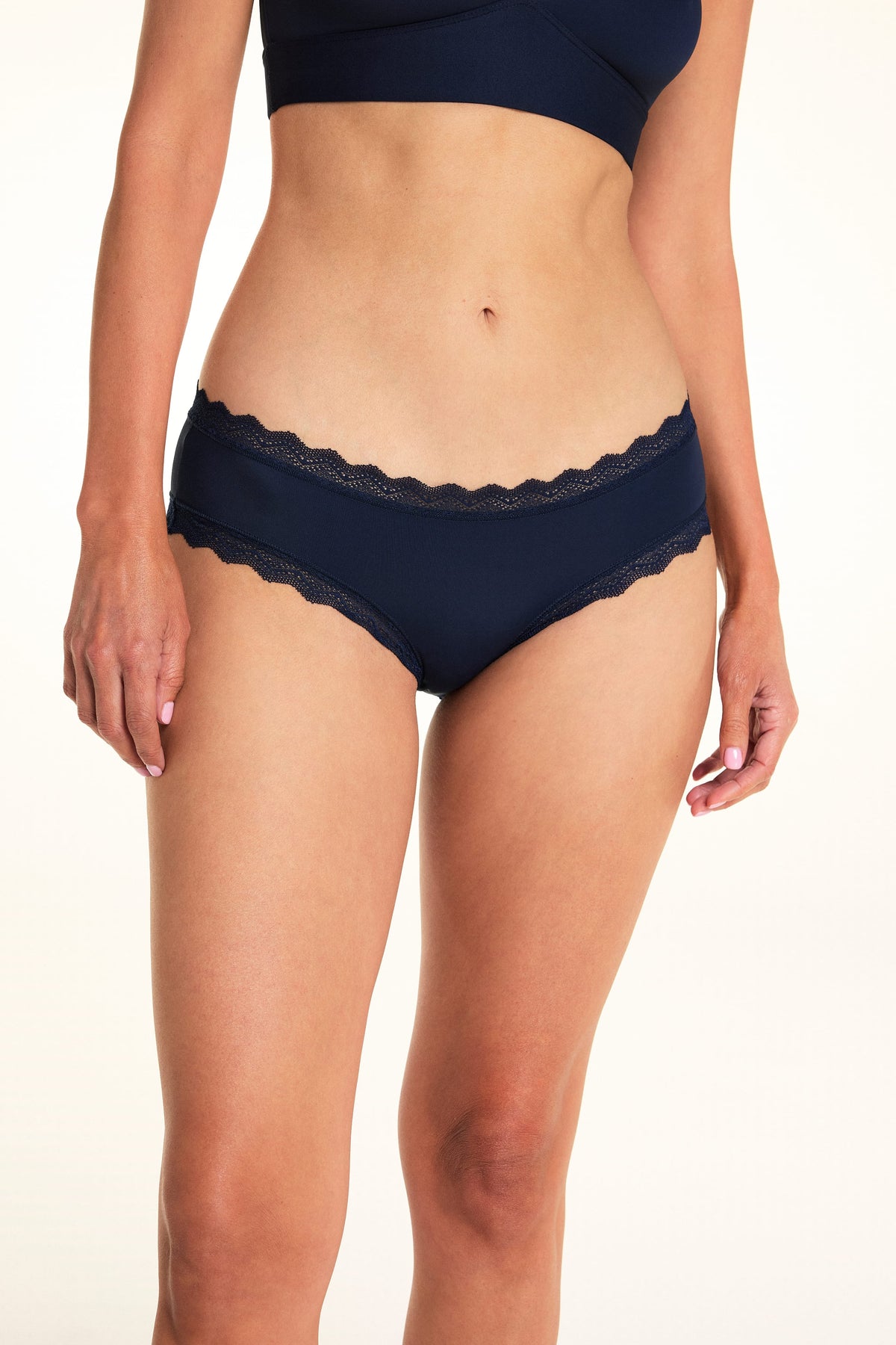 Bliss Lace Cheeky - Navy