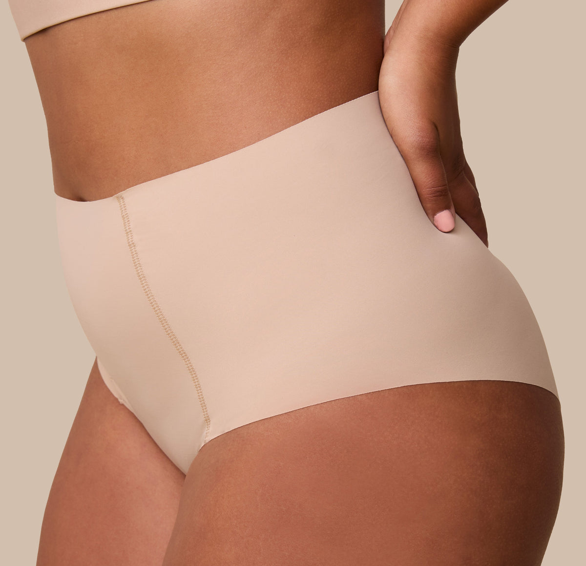 No-Show Highwaist Brief - Beige
